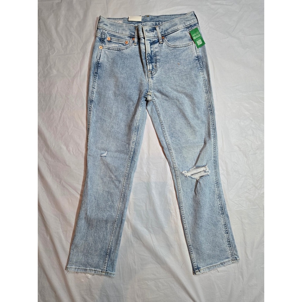 NWT Gap Vintage Slim Mid Rise Jeans 26/2 Petite Light Wash Distressed